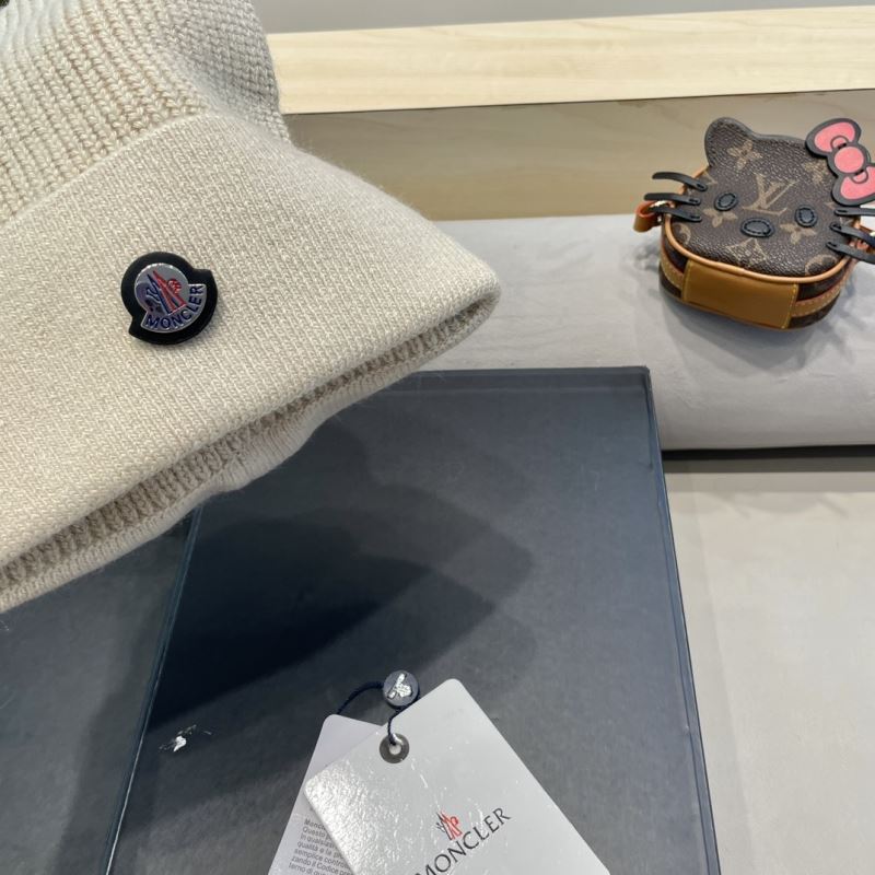 Moncler Caps